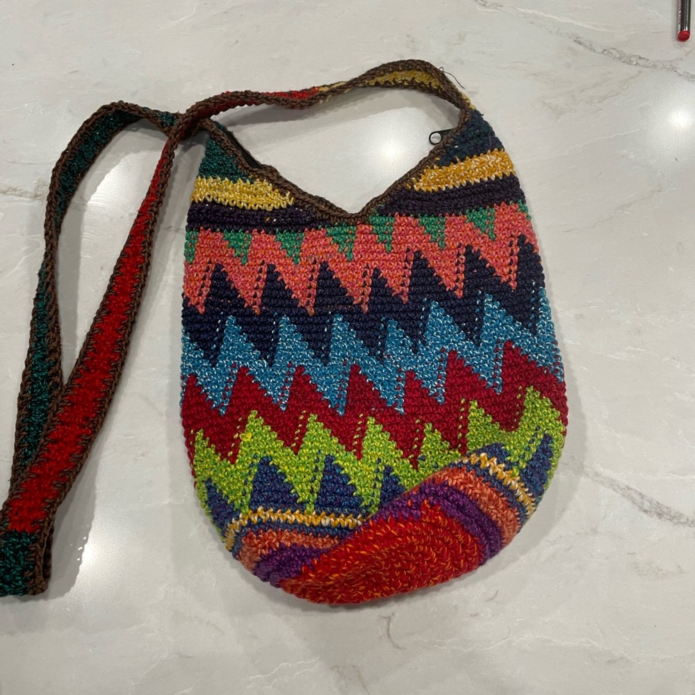 Multicolor Zigzag Patterned Women's Bag - image 1